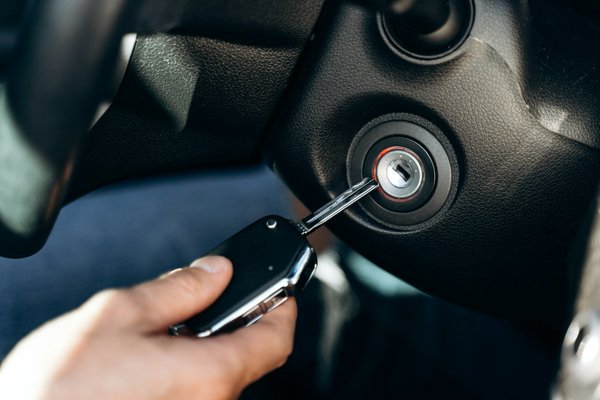 Les raisons de faire appel à un serrurier automobile à Vendée pour votre voiture